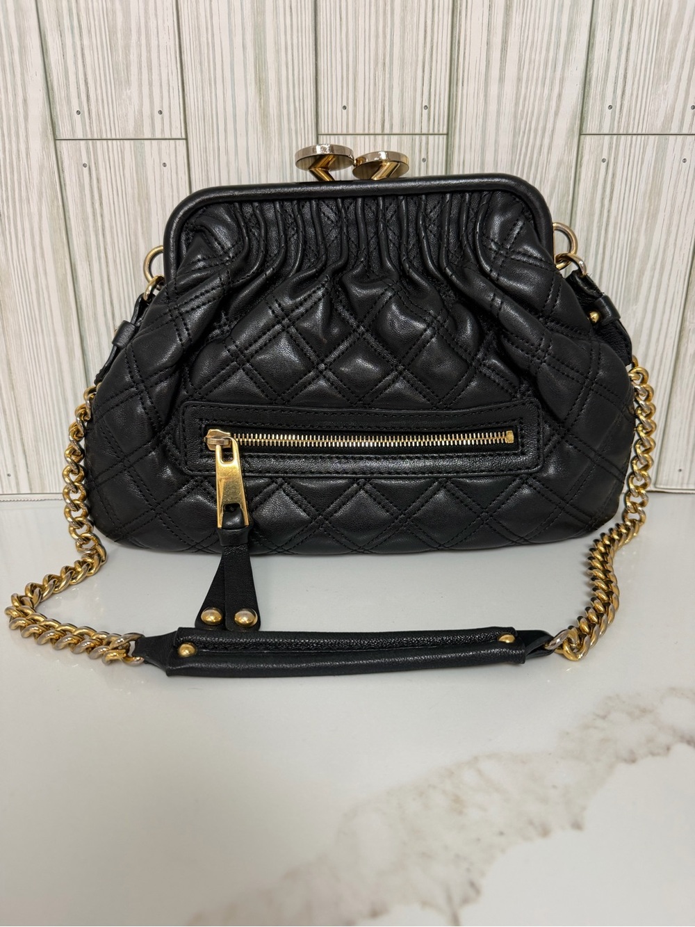Marc Jacobs Black Quilted Leather Frame Shoulder Crossbody Bag Gold Chain - Picture 14 of 15